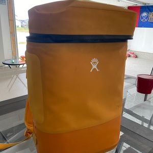 Hydroflask Backpack Cooler - 22L